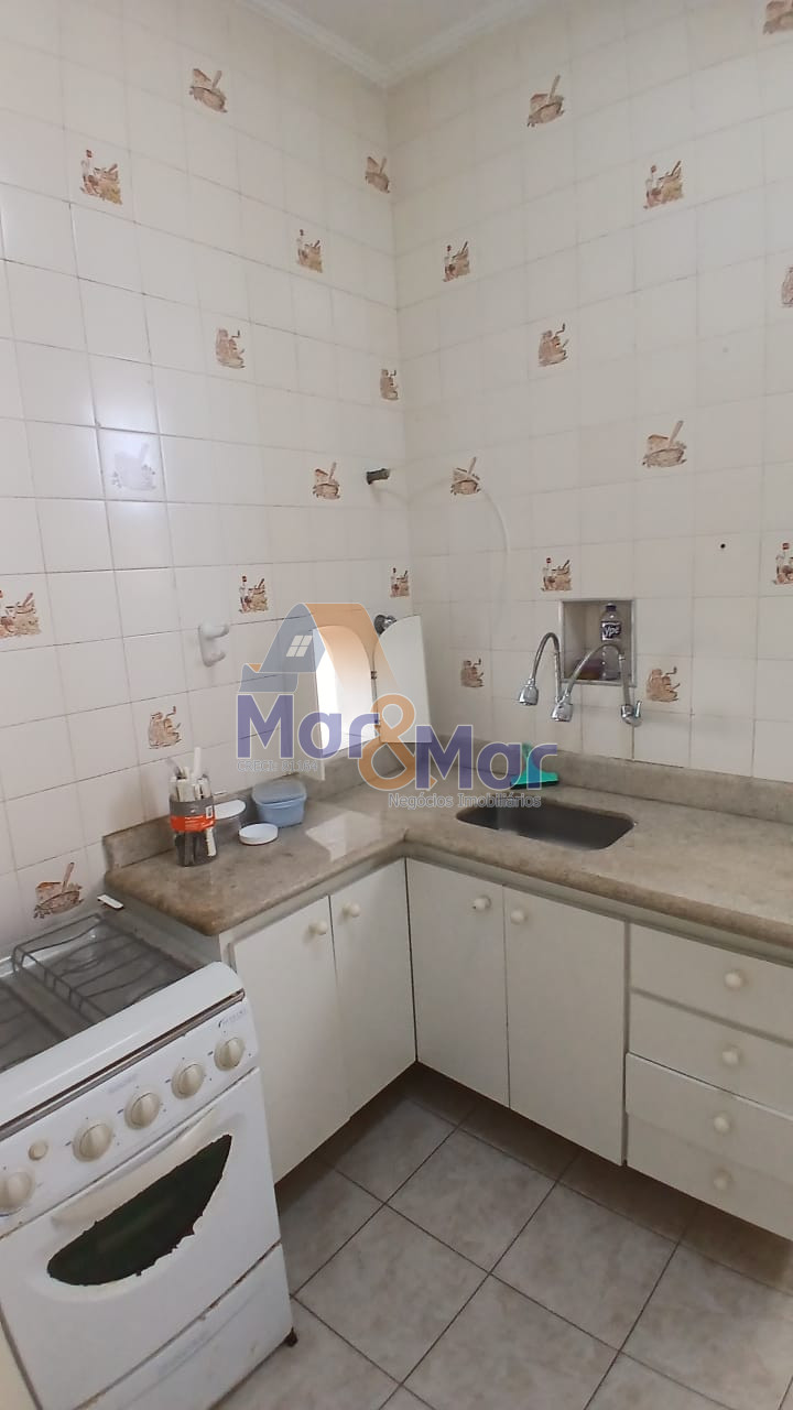 Apartamento na Praia das Pitangueiras, Guarujá - SP