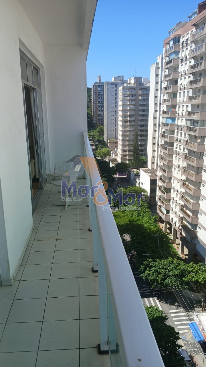 Apartamento na Praia das Pitangueiras, Guarujá - SP