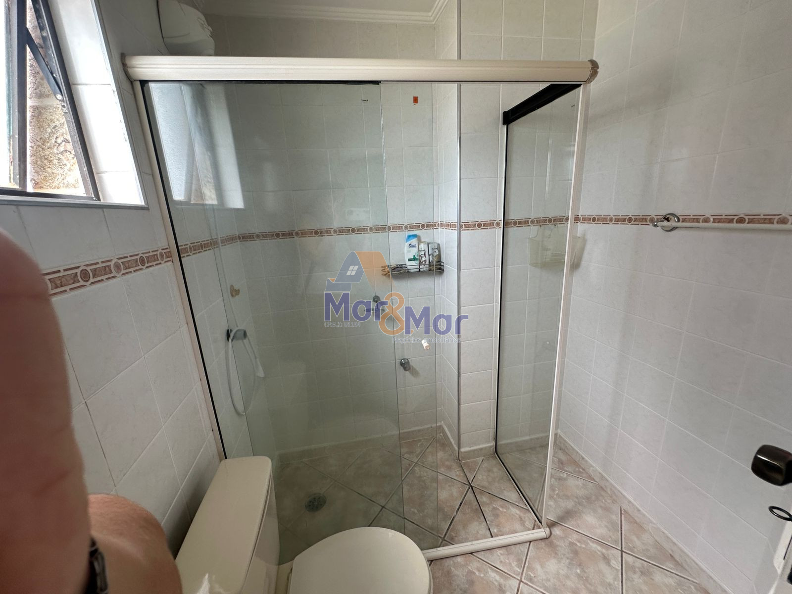 Apartamento na Praia da Enseada, Guarujá - SP
