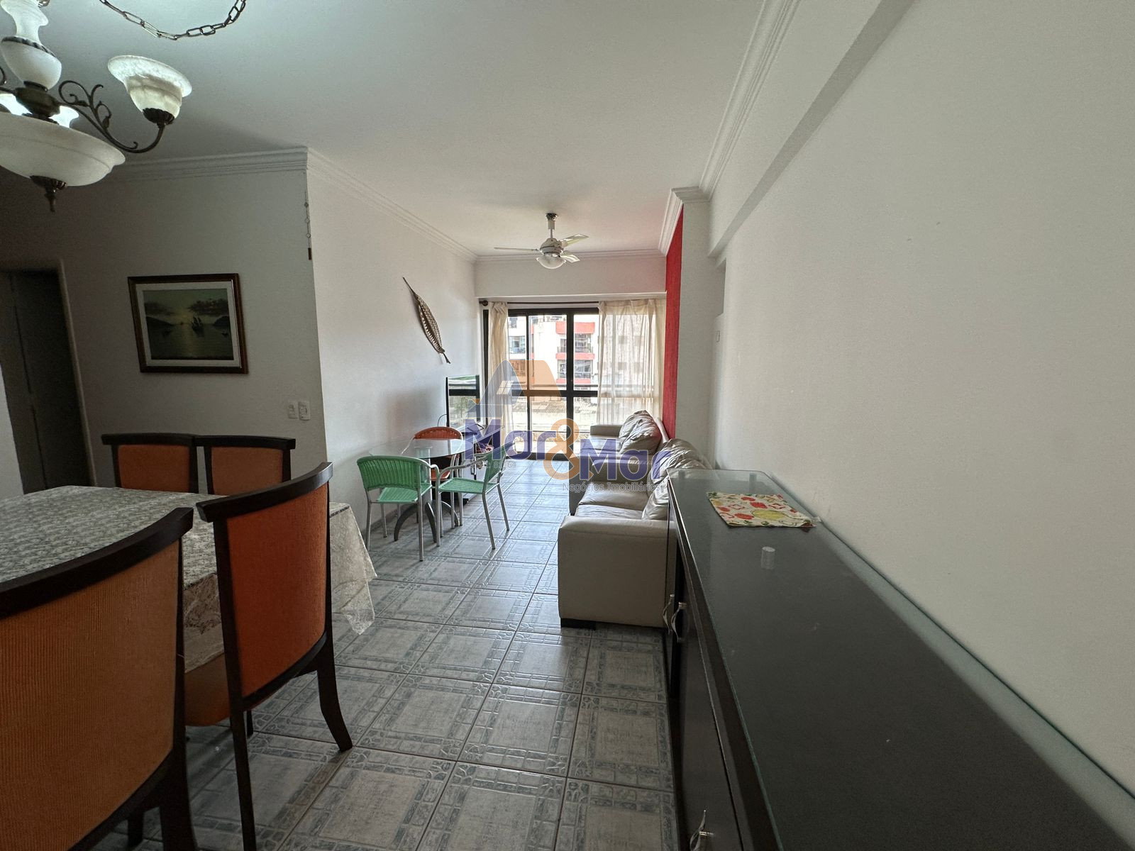 Apartamento na Praia da Enseada, Guarujá - SP