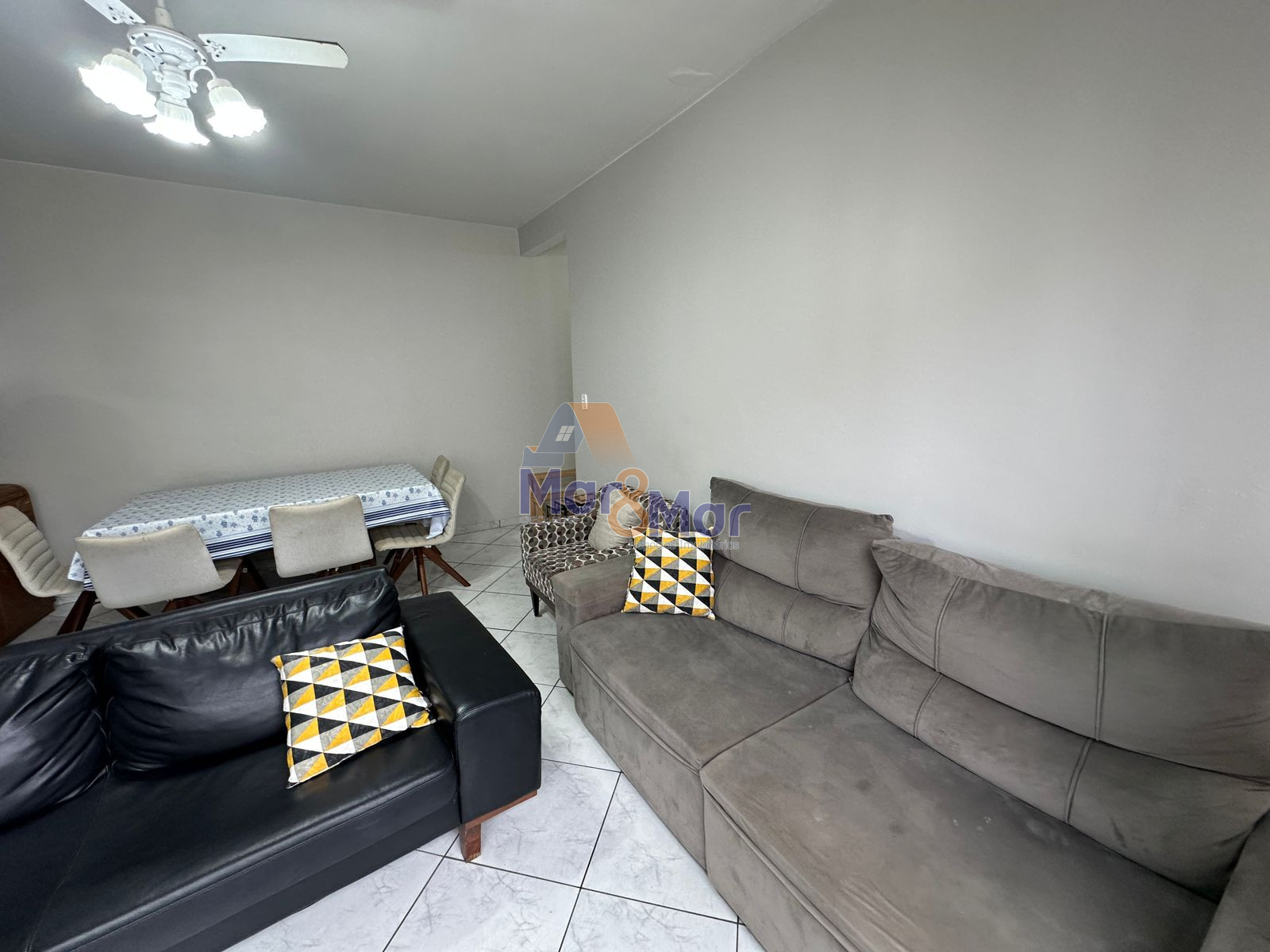 Apartamento-2-dormitorios-Pitangueiras