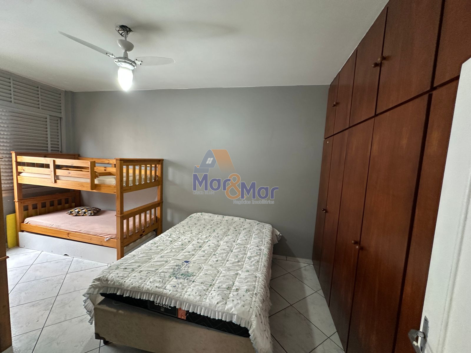 Apartamento-2-dormitorios-Pitangueiras