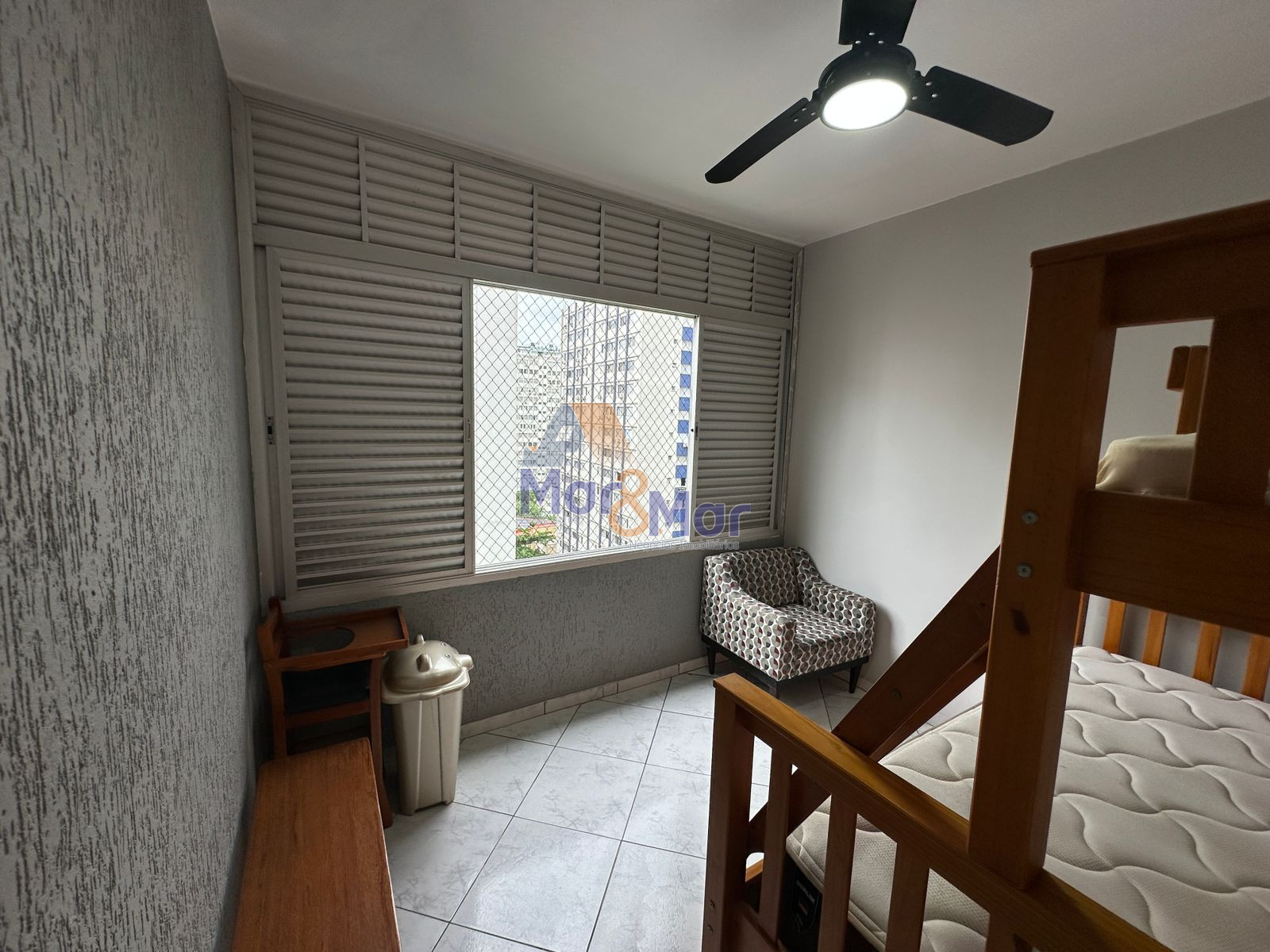 Apartamento-2-dormitorios-Pitangueiras