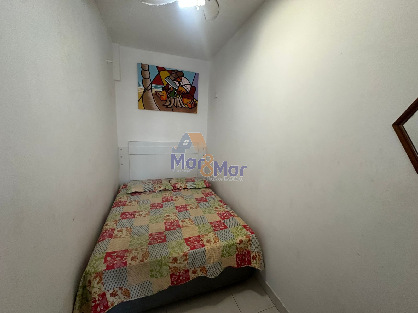 Apartamento na Praia das Pitangueiras, Guarujá - SP