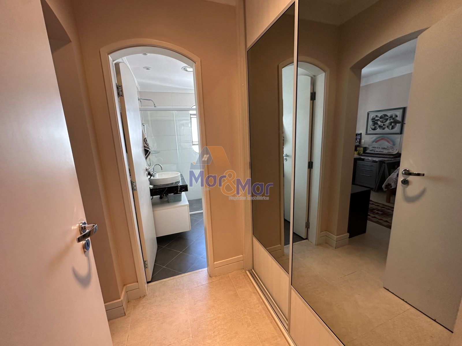 Apartamento Frente ao Mar, Praia Astúrias, Guarujá - SP