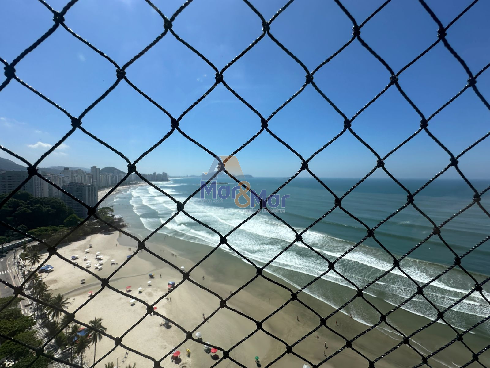 Apartamento Frente ao Mar Praia Astúrias, Guarujá - SP