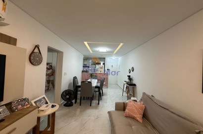 Apartamento na Praia das Pitangueiras, Guarujá - SP