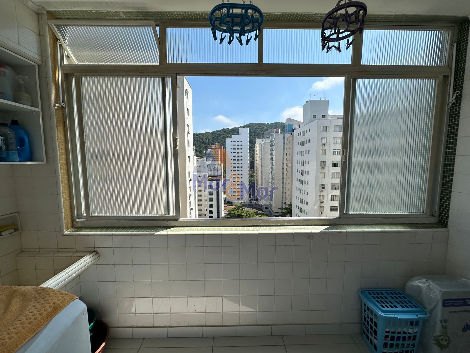 Apartamento Frente ao Mar nas Pitangueiras, Guarujá - SP