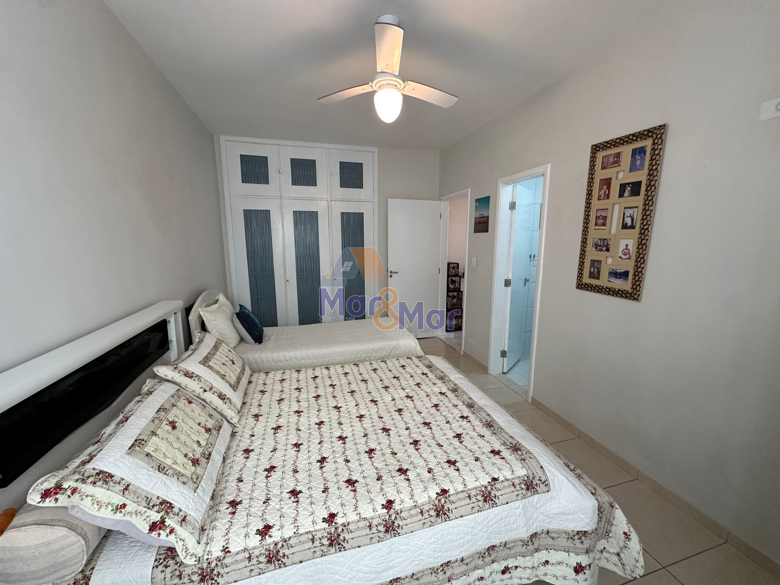 Apartamento Frente ao Mar nas Pitangueiras, Guarujá - SP