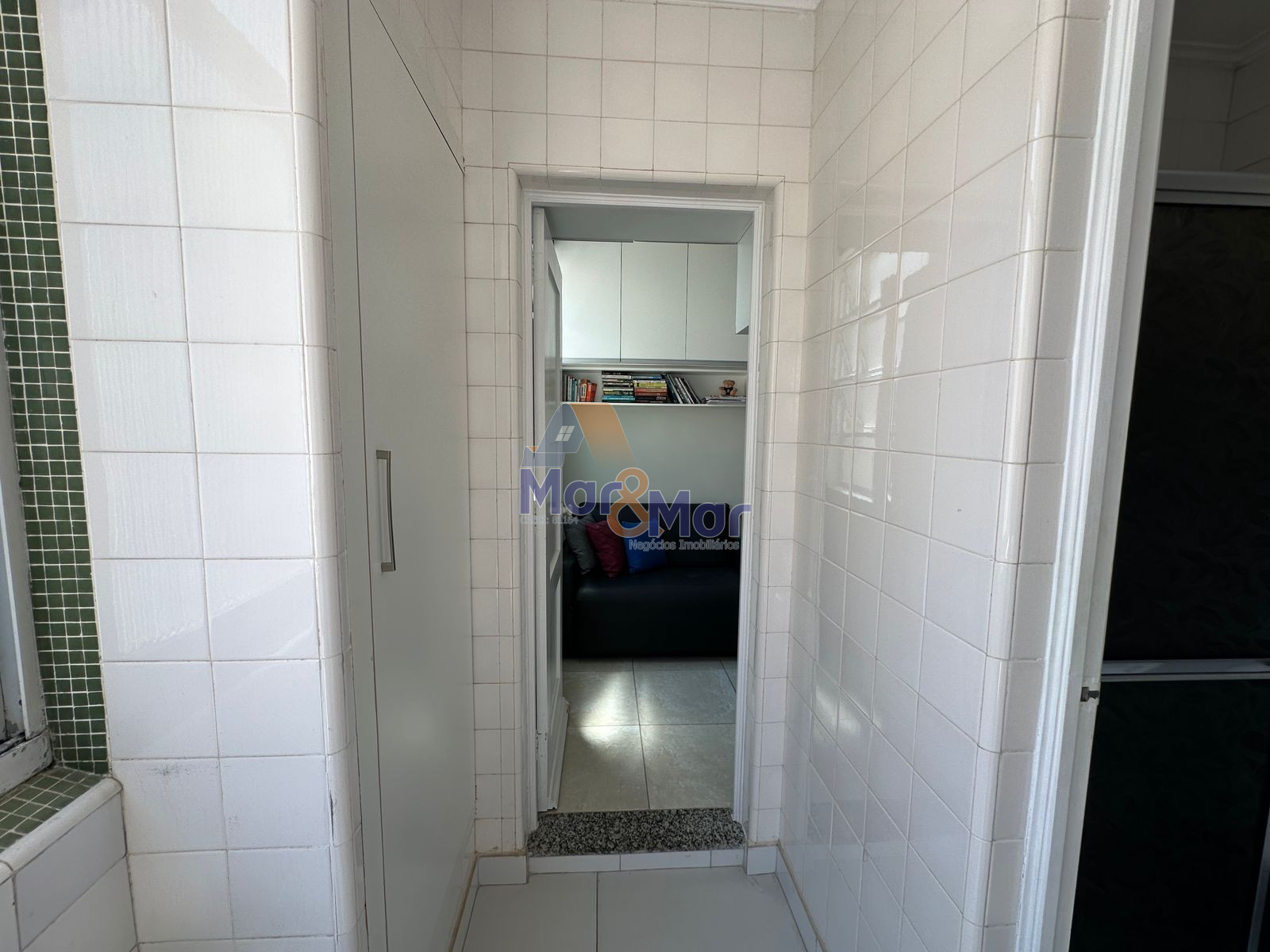 Apartamento Frente ao Mar nas Pitangueiras, Guarujá - SP