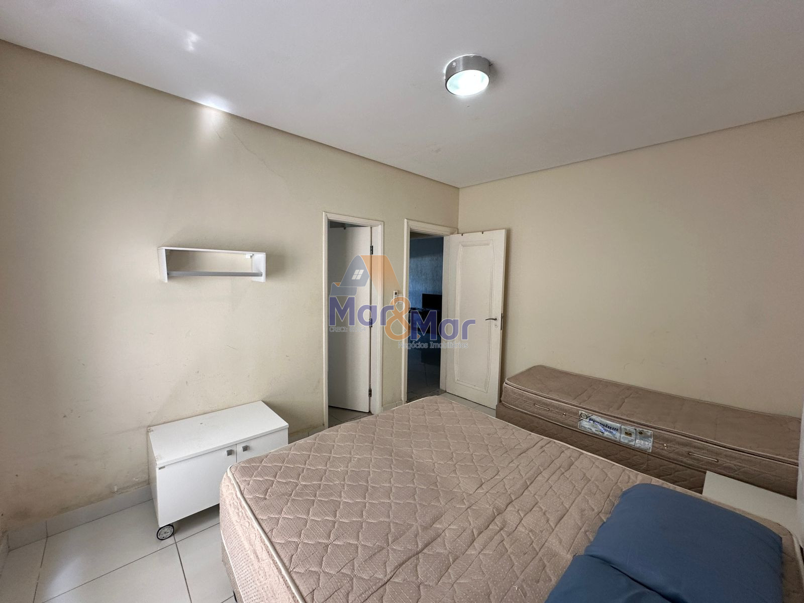 Apartamento Frente ao Mar nas Pitangueiras, Guarujá - SP