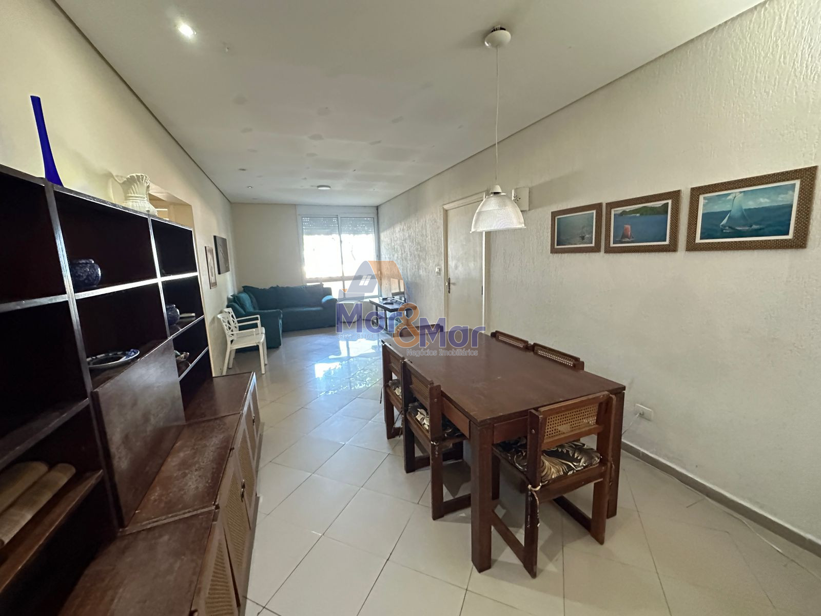 Apartamento Frente ao Mar nas Pitangueiras, Guarujá - SP