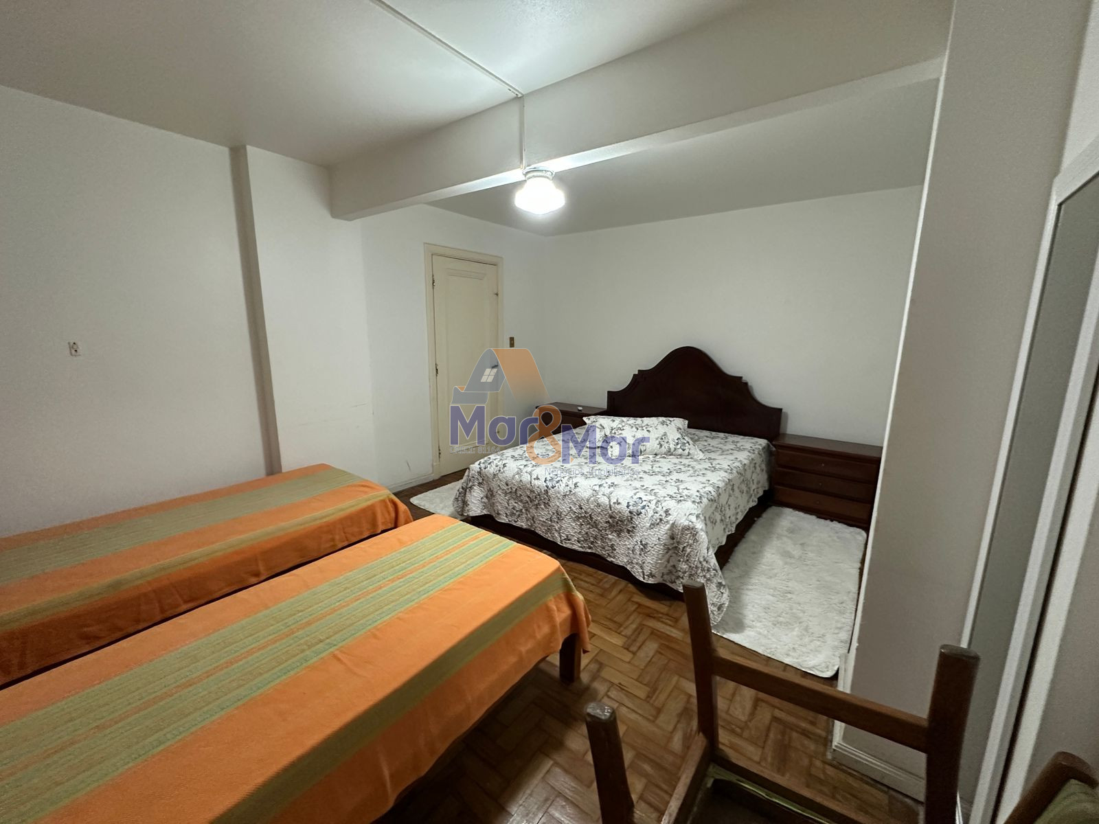 Apartamento Frente ao Mar nas Pitangueiras, Guarujá - SP