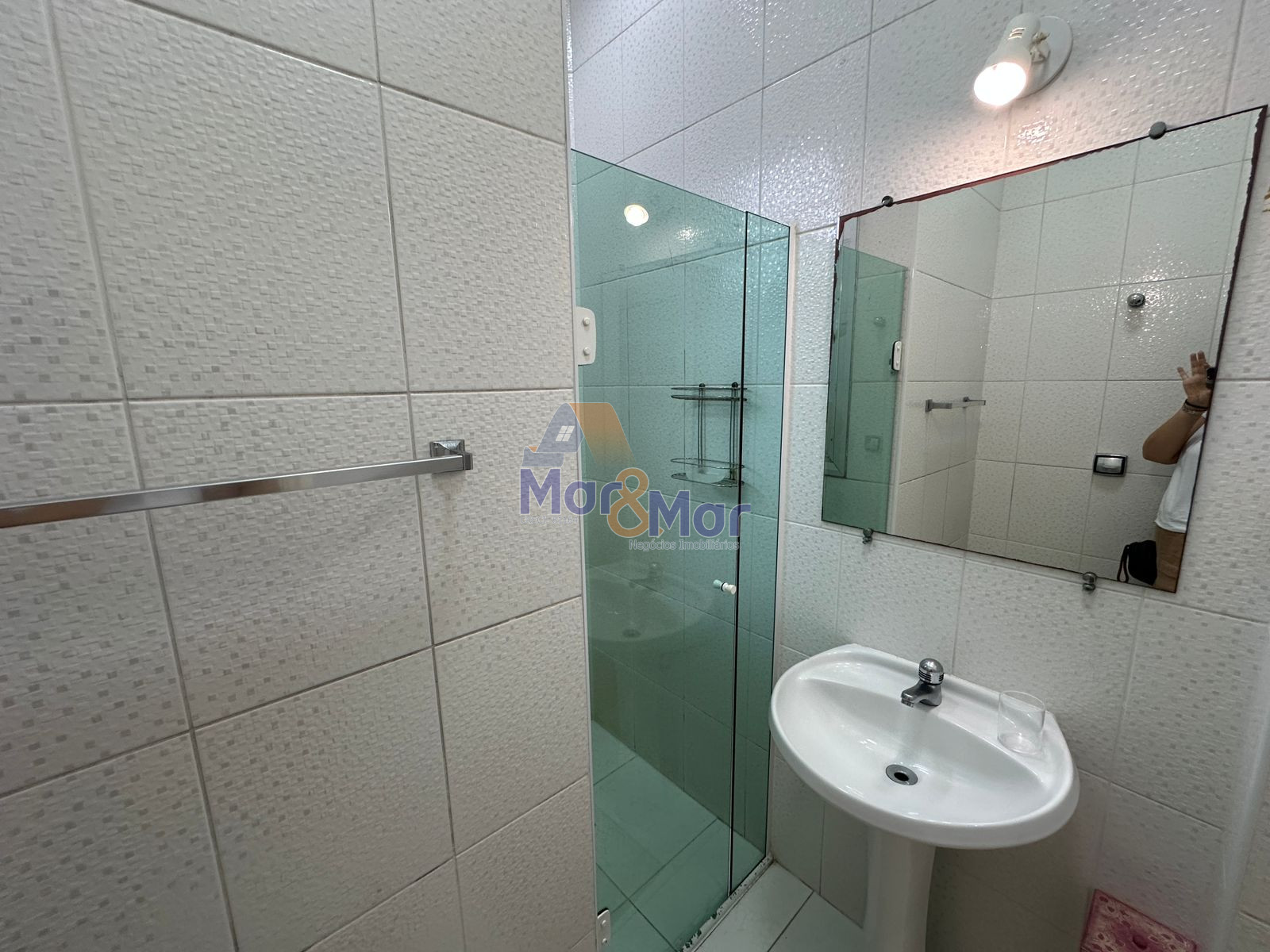 Apartamento Frente ao Mar nas Pitangueiras, Guarujá - SP