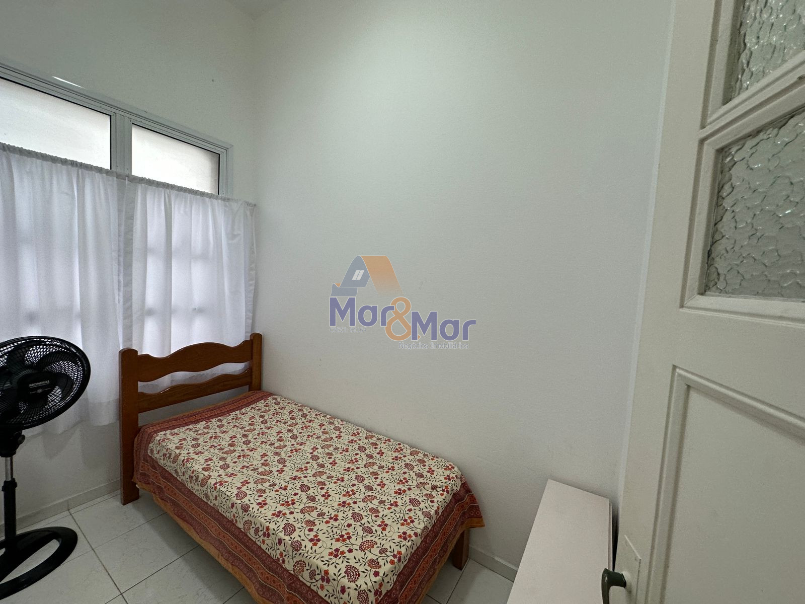 Apartamento Frente ao Mar nas Pitangueiras, Guarujá - SP