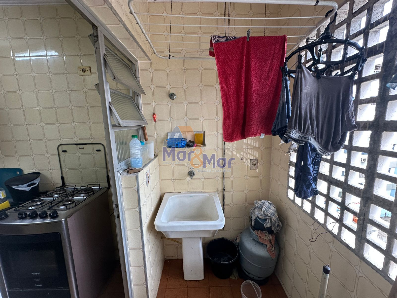 Apartamento na Praia da Enseada, Guarujá - SP
