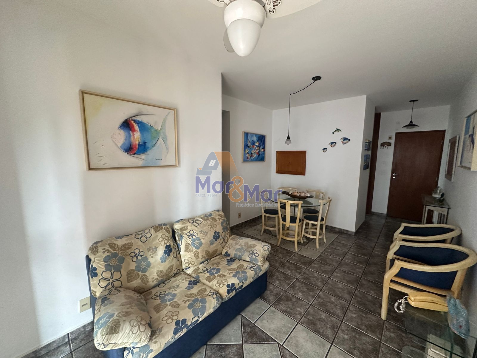 Apartamento na Praia da Enseada, Guarujá - SP