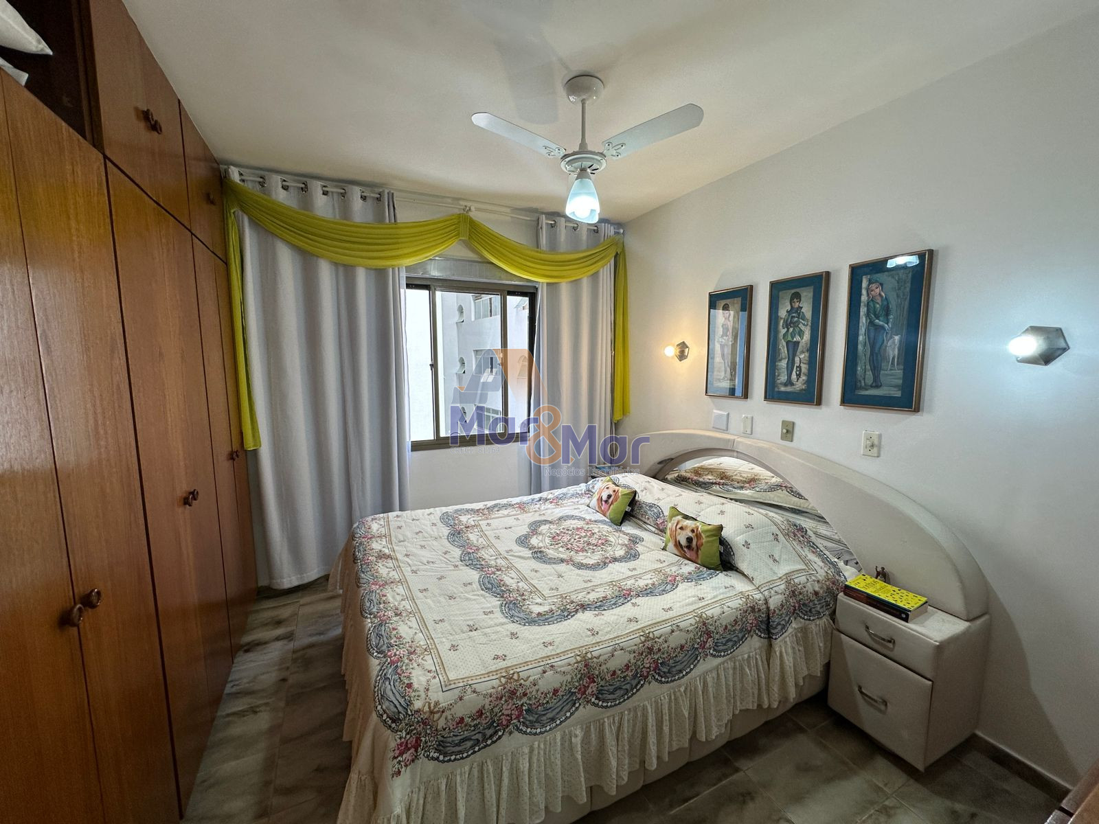 Apartamento, Praia da Pitangueiras, Guarujá - SP