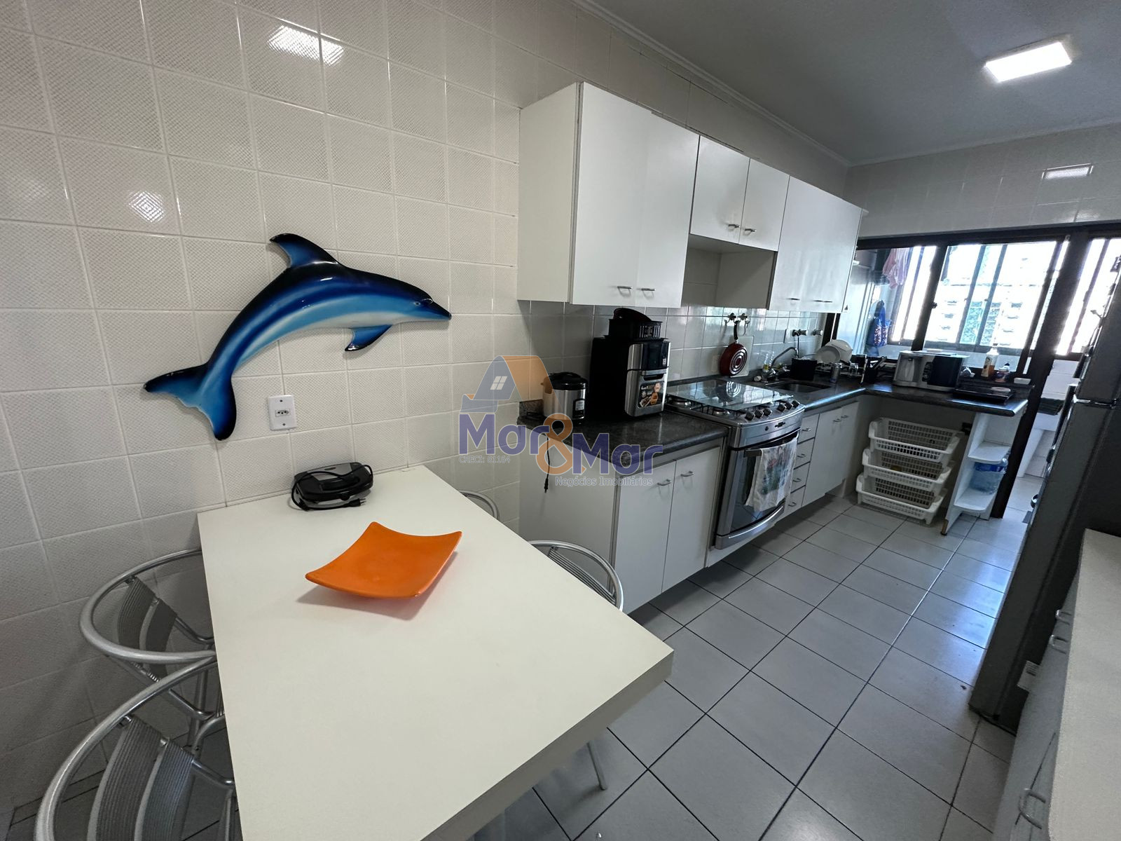 Apartamento na Praia da Pitangueiras, Guarujá - SP