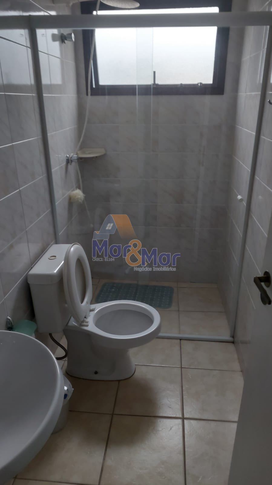 Apartamento na Praia da Enseada, Guarujá - SP