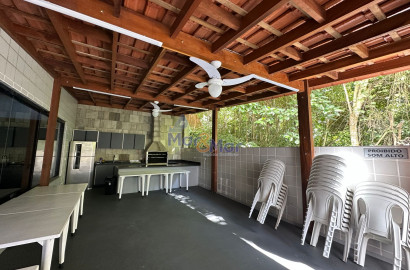 Apartamento na Praia das Pitangueiras, Guarujá - SP