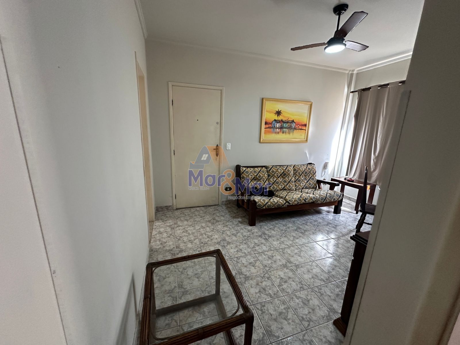Apartamento na Praia da Enseada, Guarujá - SP