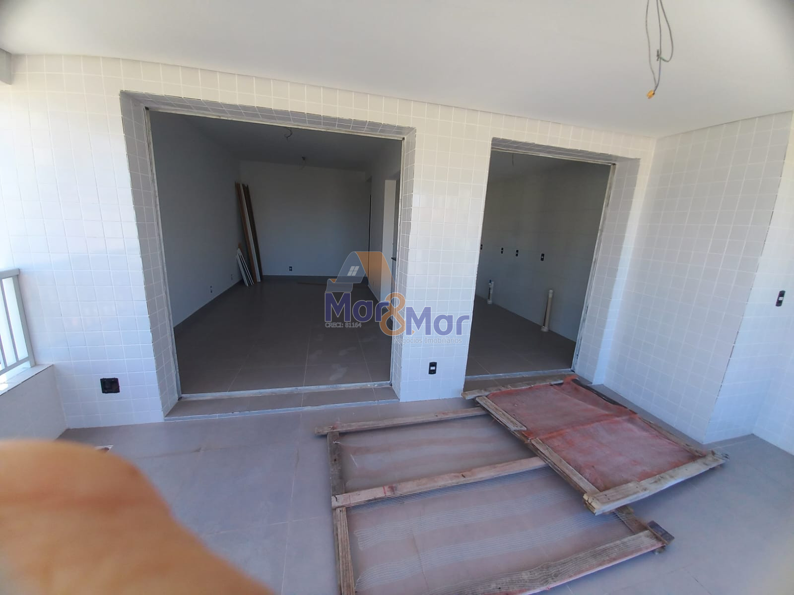 Apartamento na Praia da Enseada, Guarujá - SP
