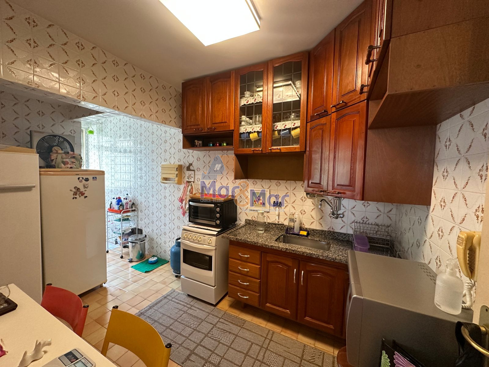 Apartamento na Praia da Enseada, Guarujá - SP