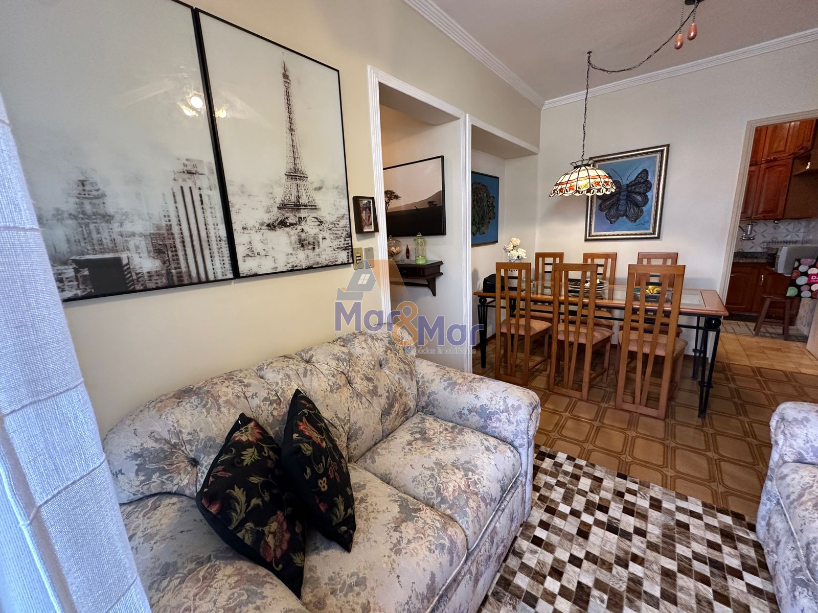 Apartamento na Praia da Enseada, Guarujá - SP
