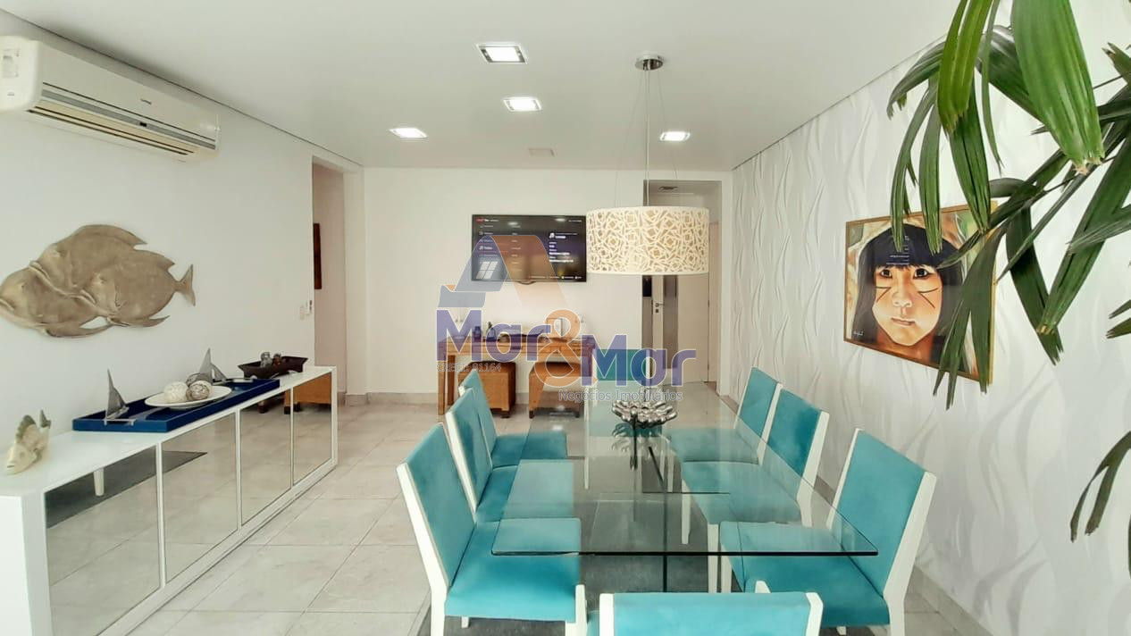 Casa em Condomínio na Praia da Enseada, Guarujá - SP