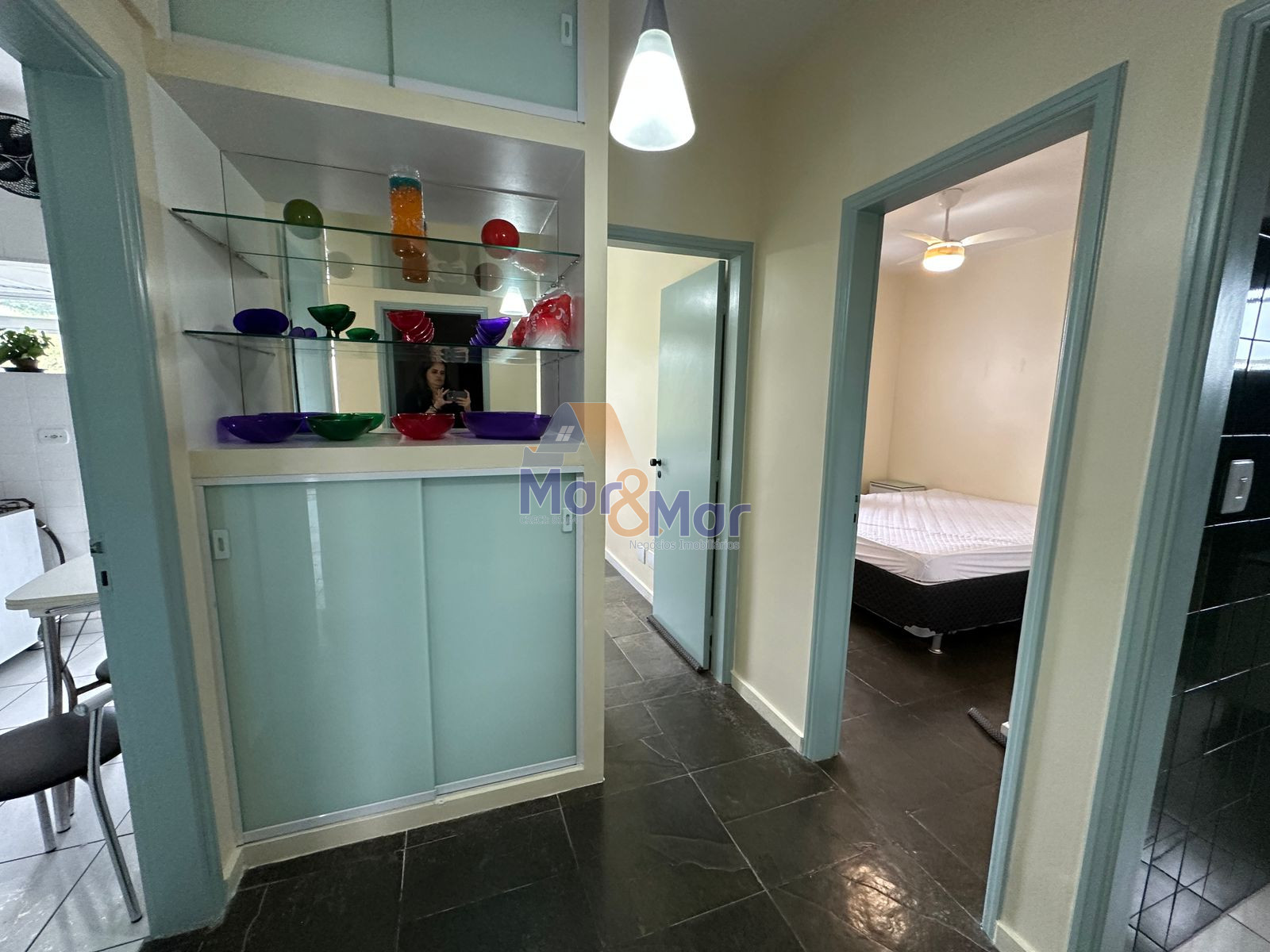 Apartamento na Praia das Astúrias, Guarujá - SP