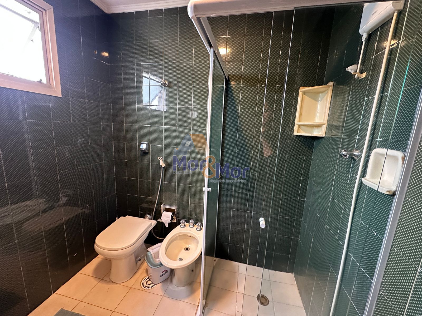 Apartamento na Praia das Astúrias, Guarujá - SP