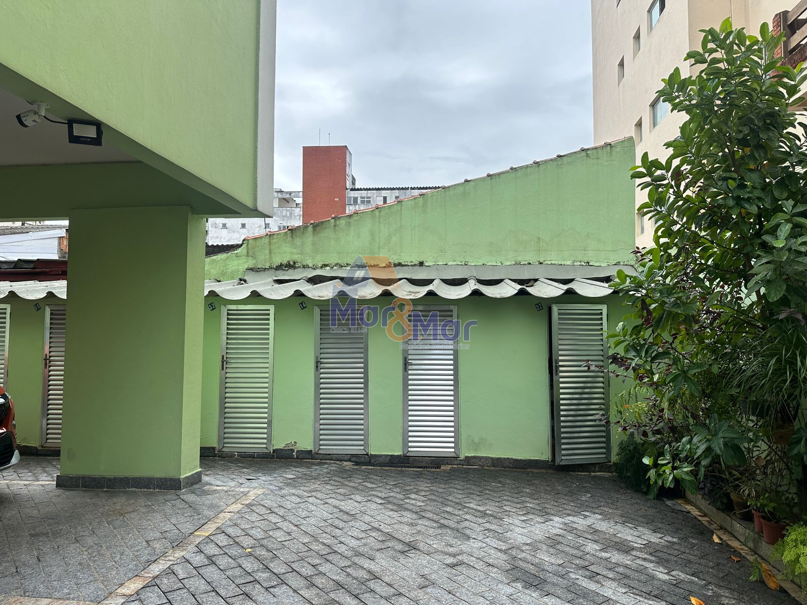 Apartamento na Praia da Enseada, Guarujá - SP