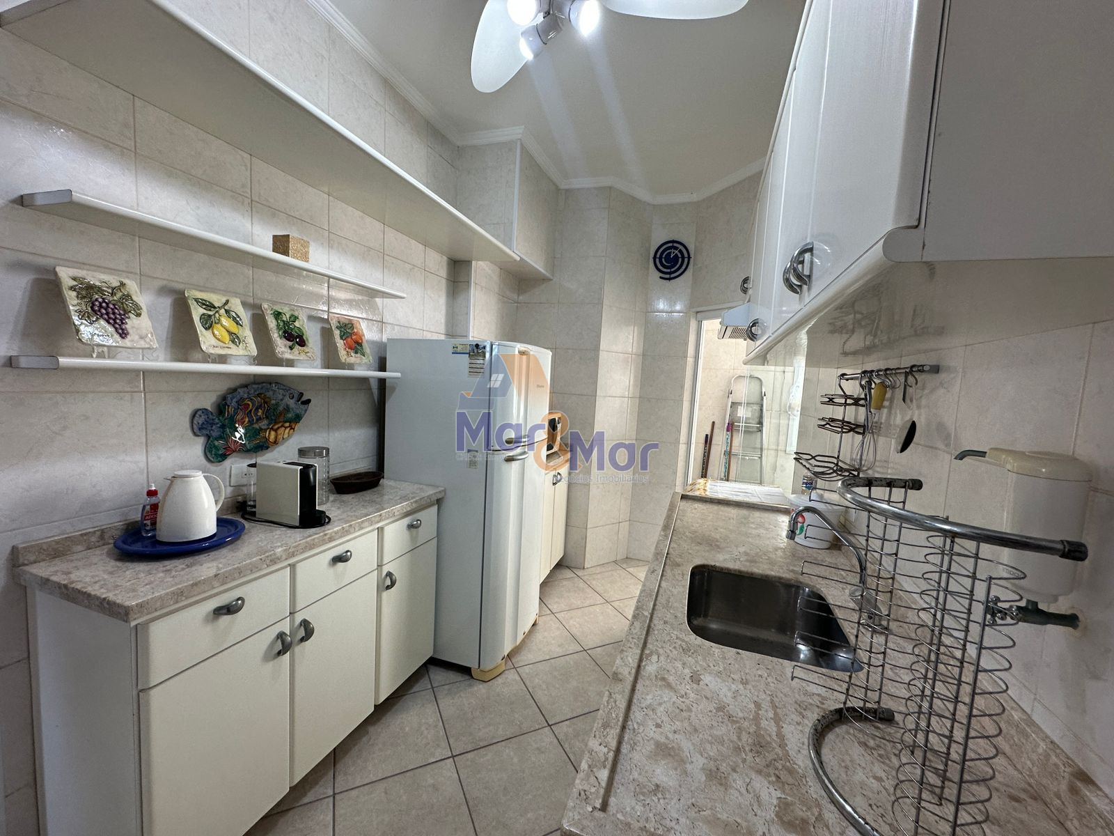 Apartamento Frente ao Mar nas Pitangueiras, Guarujá - SP