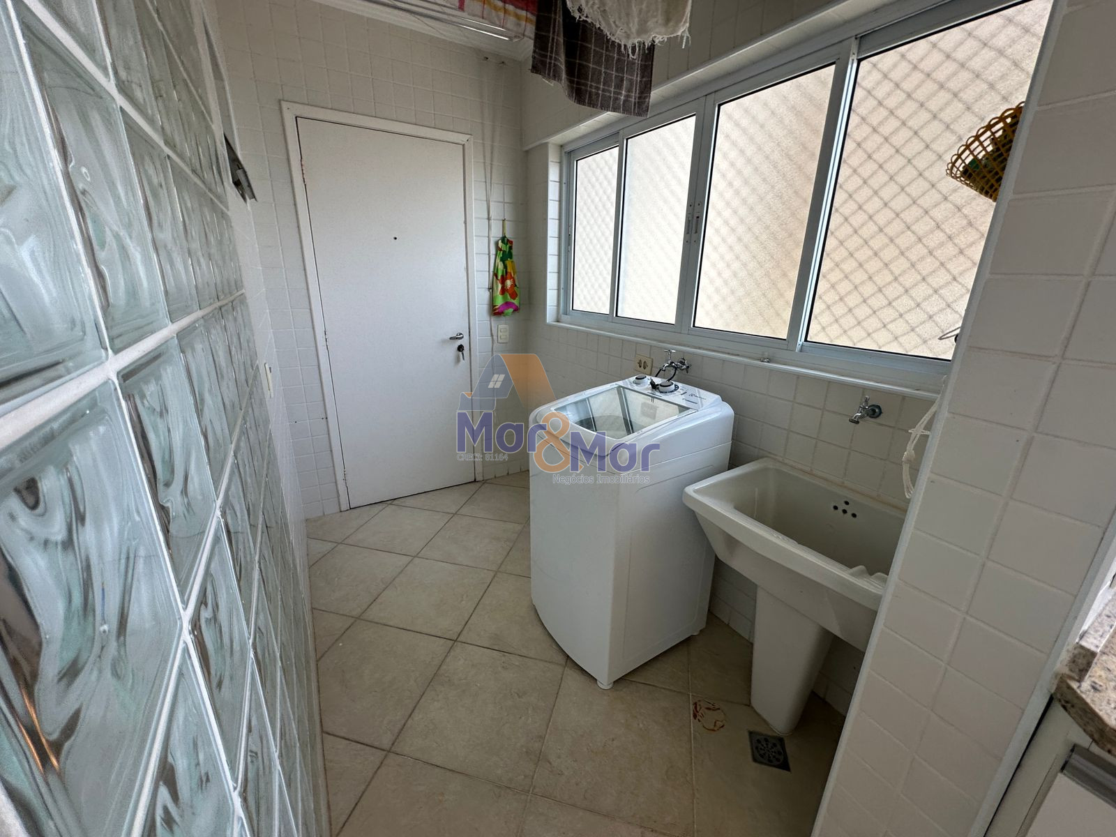 Apartamento Frente Mar, Praia das Astúrias, Guarujá - SP