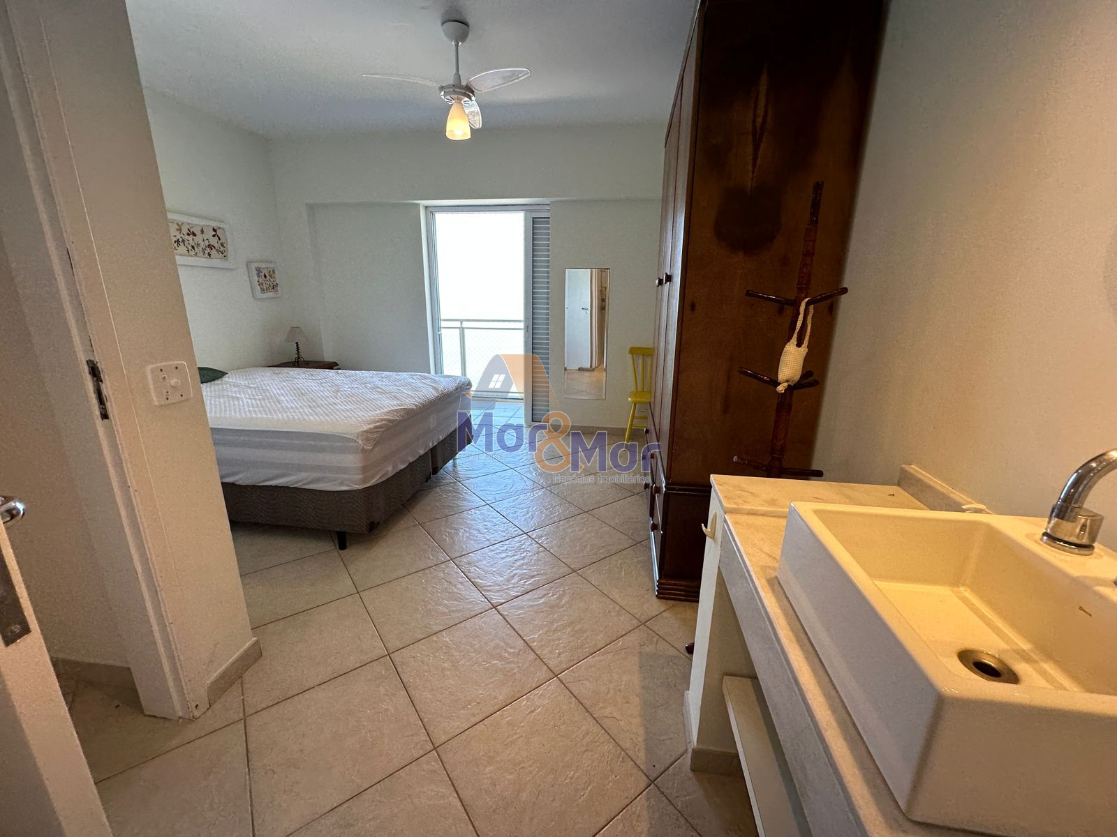 Apartamento Frente Mar, Praia das Astúrias, Guarujá - SP