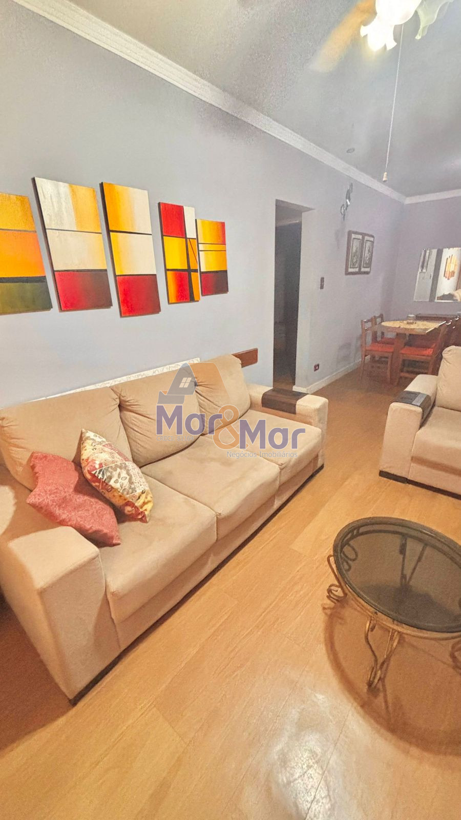 Apartamento na Praia da Enseada, Guarujá - SP
