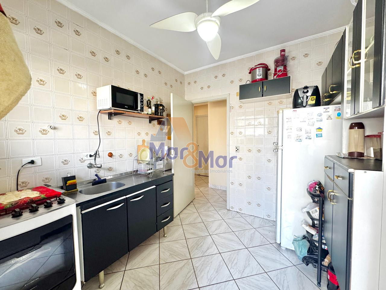 Apartamento na Praia das Astúrias, Guarujá - SP
