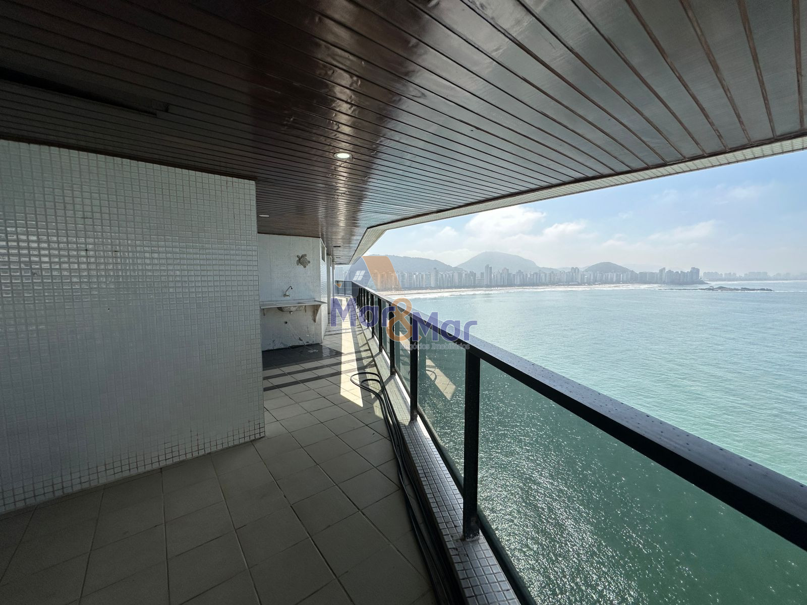 Apartamento Frente Mar, Praia das Astúrias , Guarujá - SP