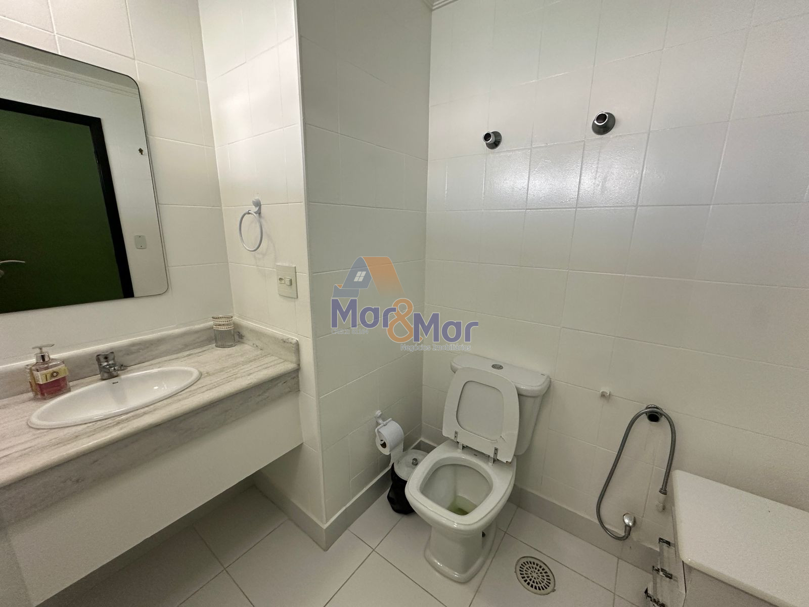Apartamento Frente Mar, Praia das Astúrias , Guarujá - SP