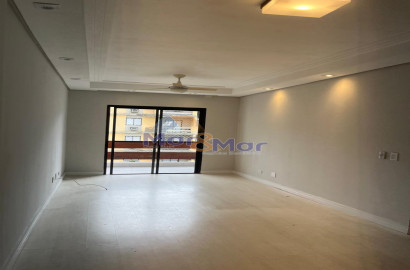 Apartamento na Praia da Enseada, Guarujá - SP