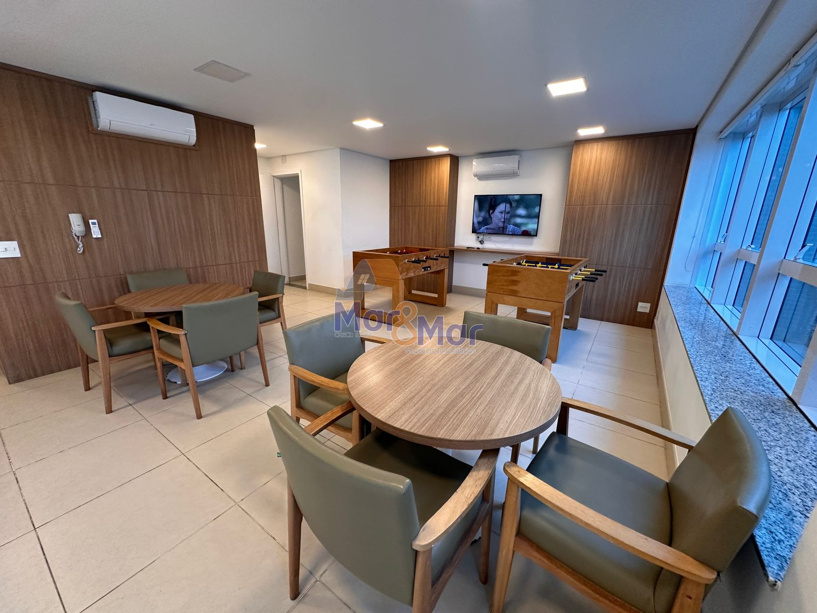 Apartamento na Praia da Enseada, Guarujá - SP