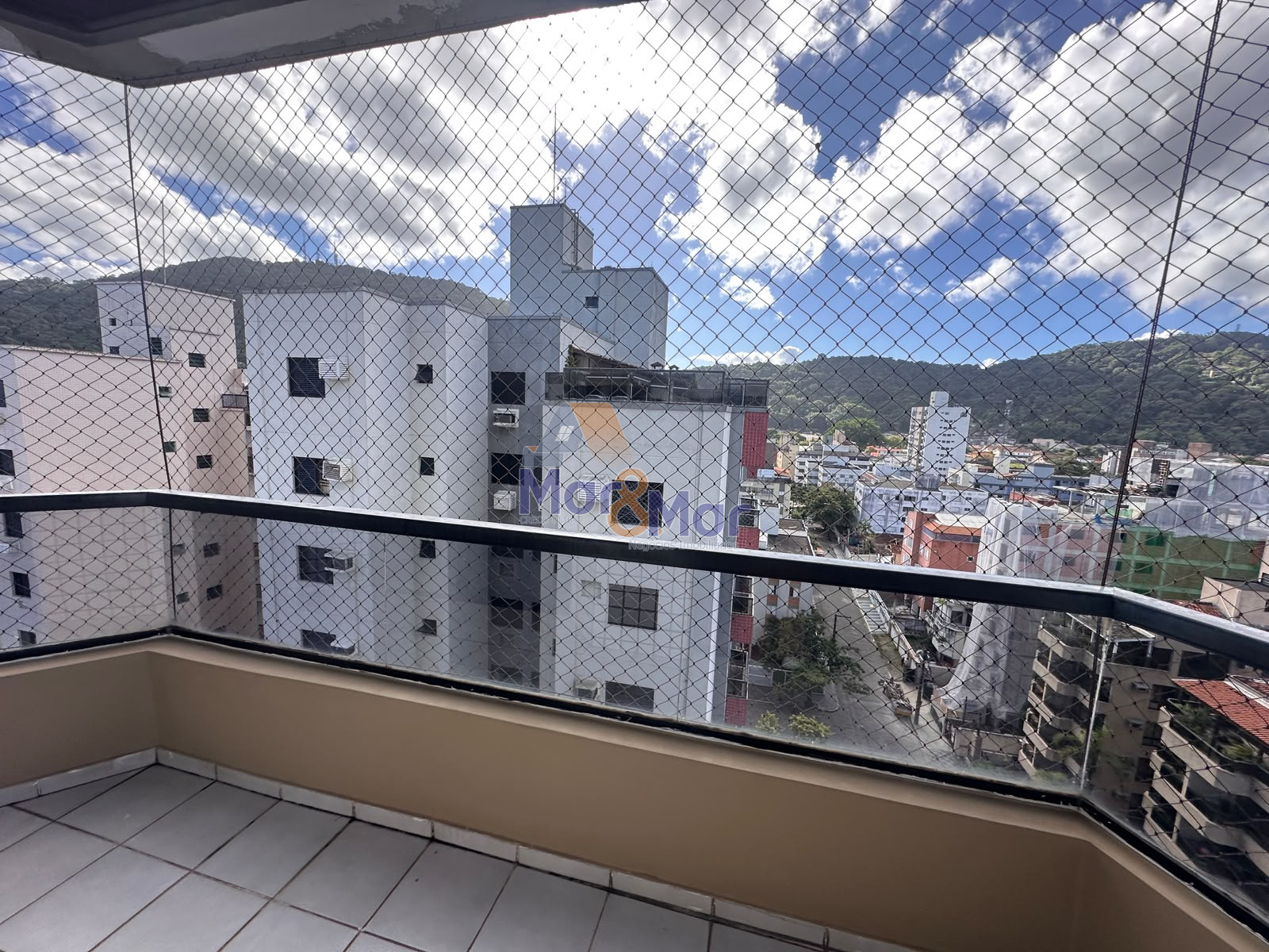Casa-3-dormitorios-Enseada