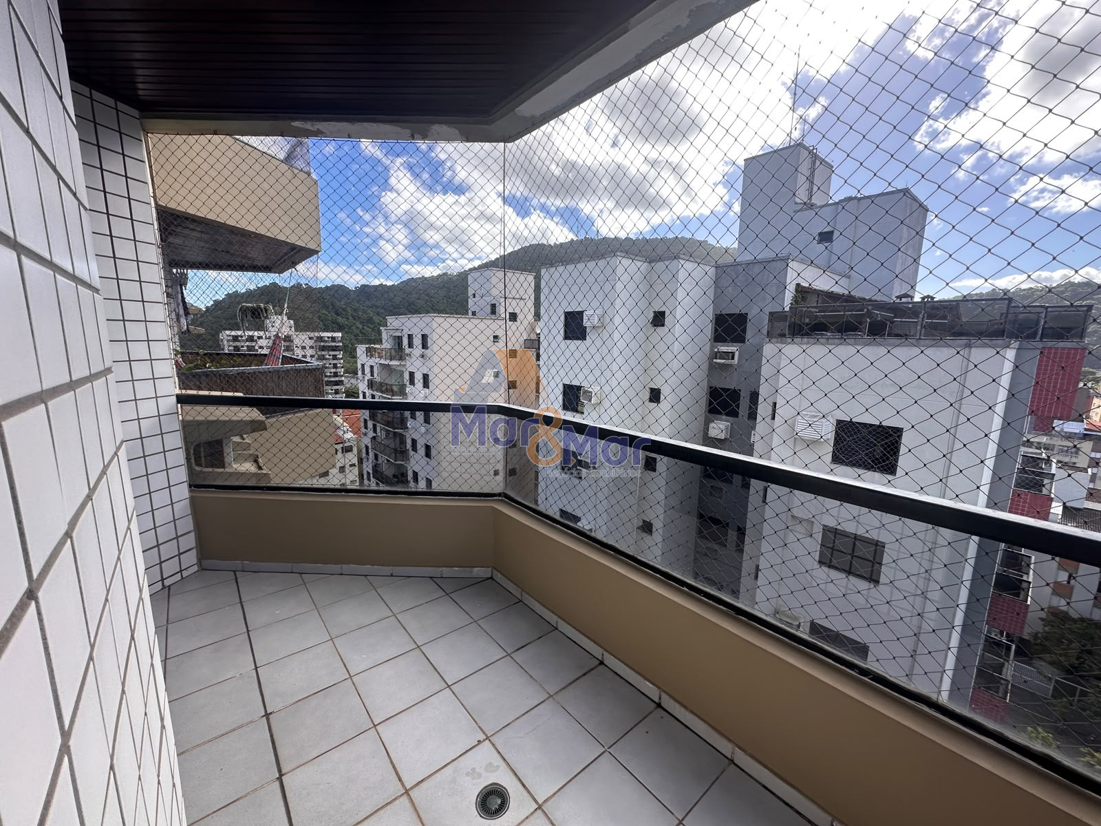 Casa-3-dormitorios-Enseada