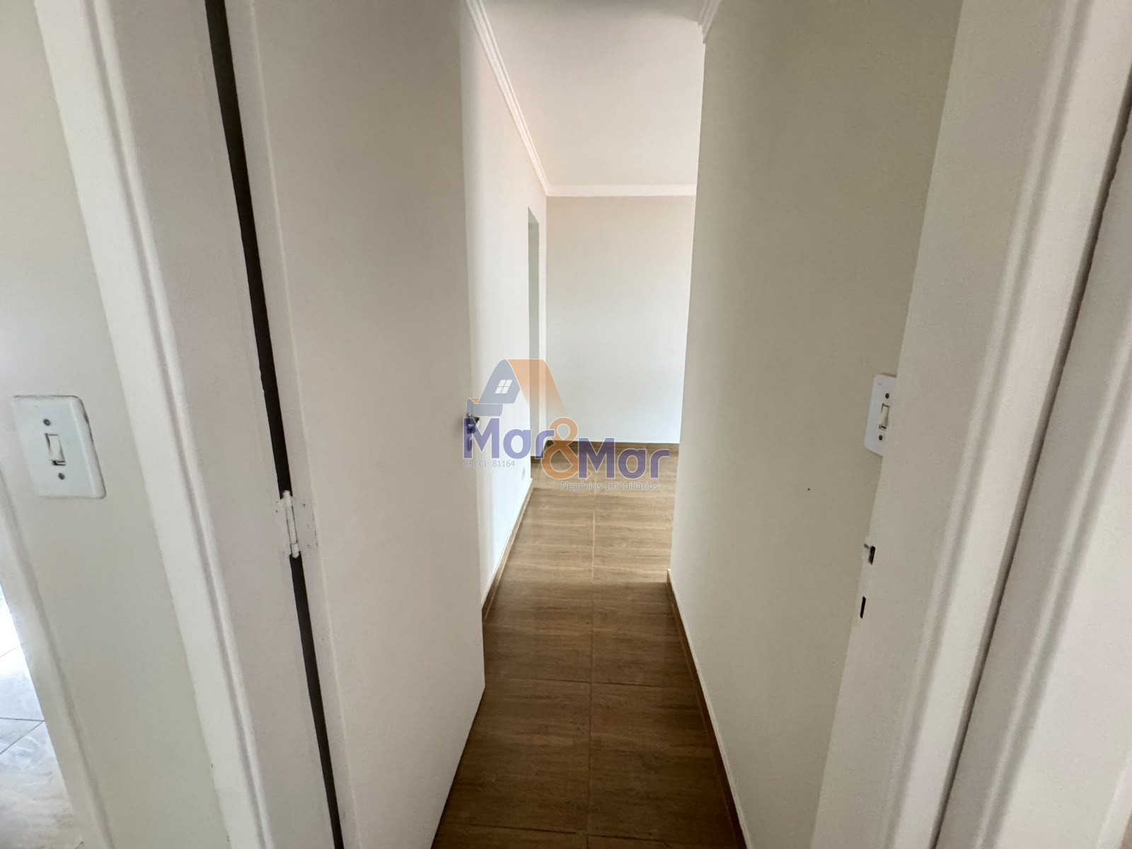 Apartamento na Praia da Enseada, Guarujá - SP