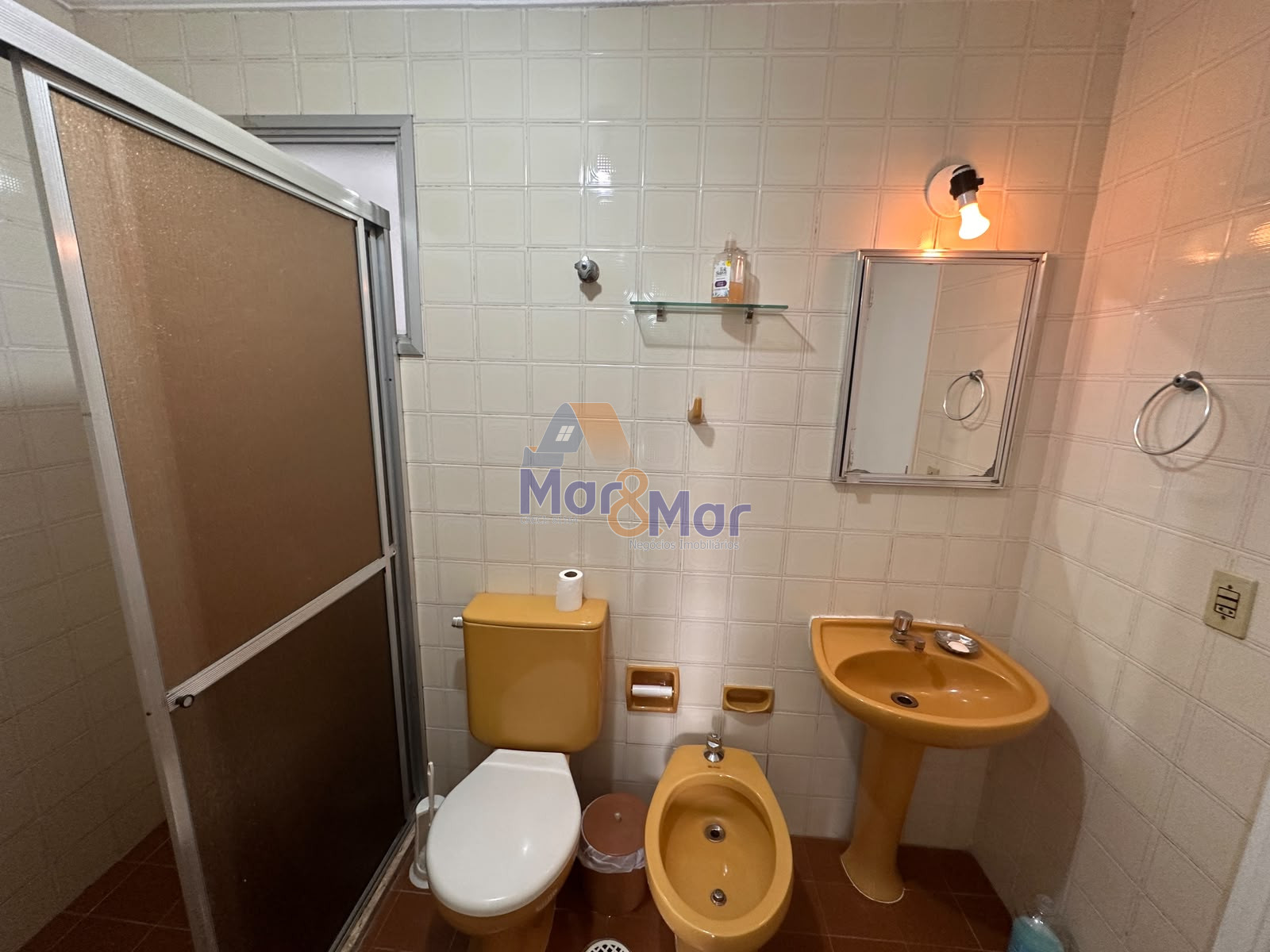 Apartamento na Praia da Enseada, Guarujá - SP