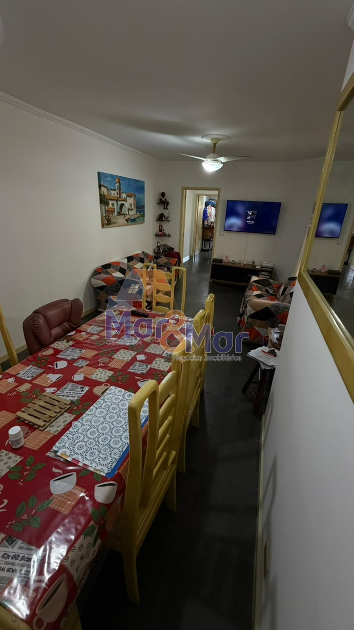 Apartamento na Praia da Enseada, Guarujá - SP