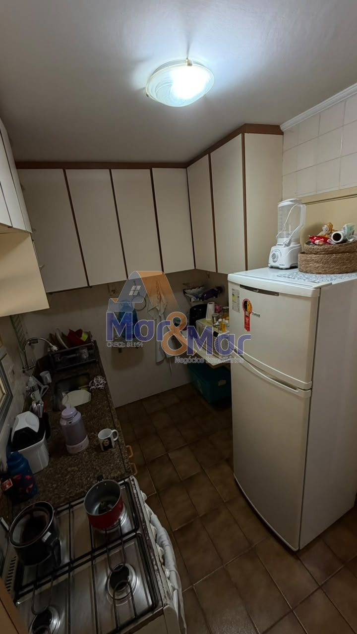 Apartamento na Praia da Enseada, Guarujá - SP