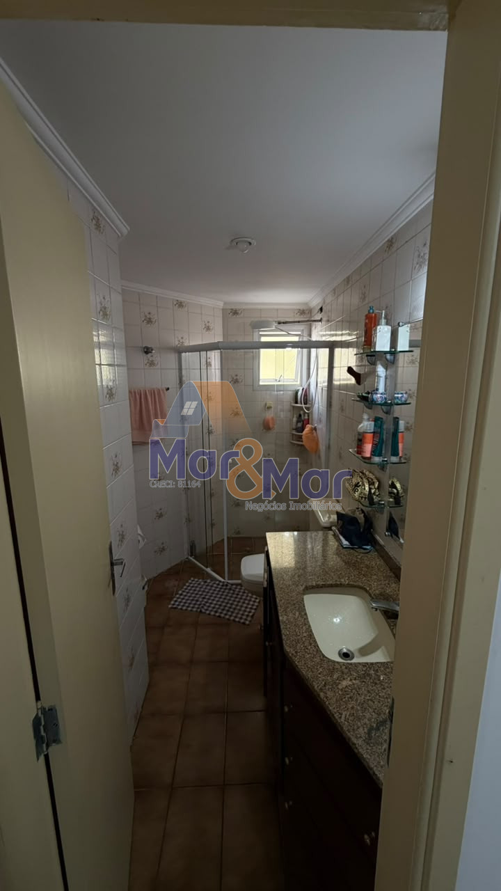 Apartamento na Praia da Enseada, Guarujá - SP