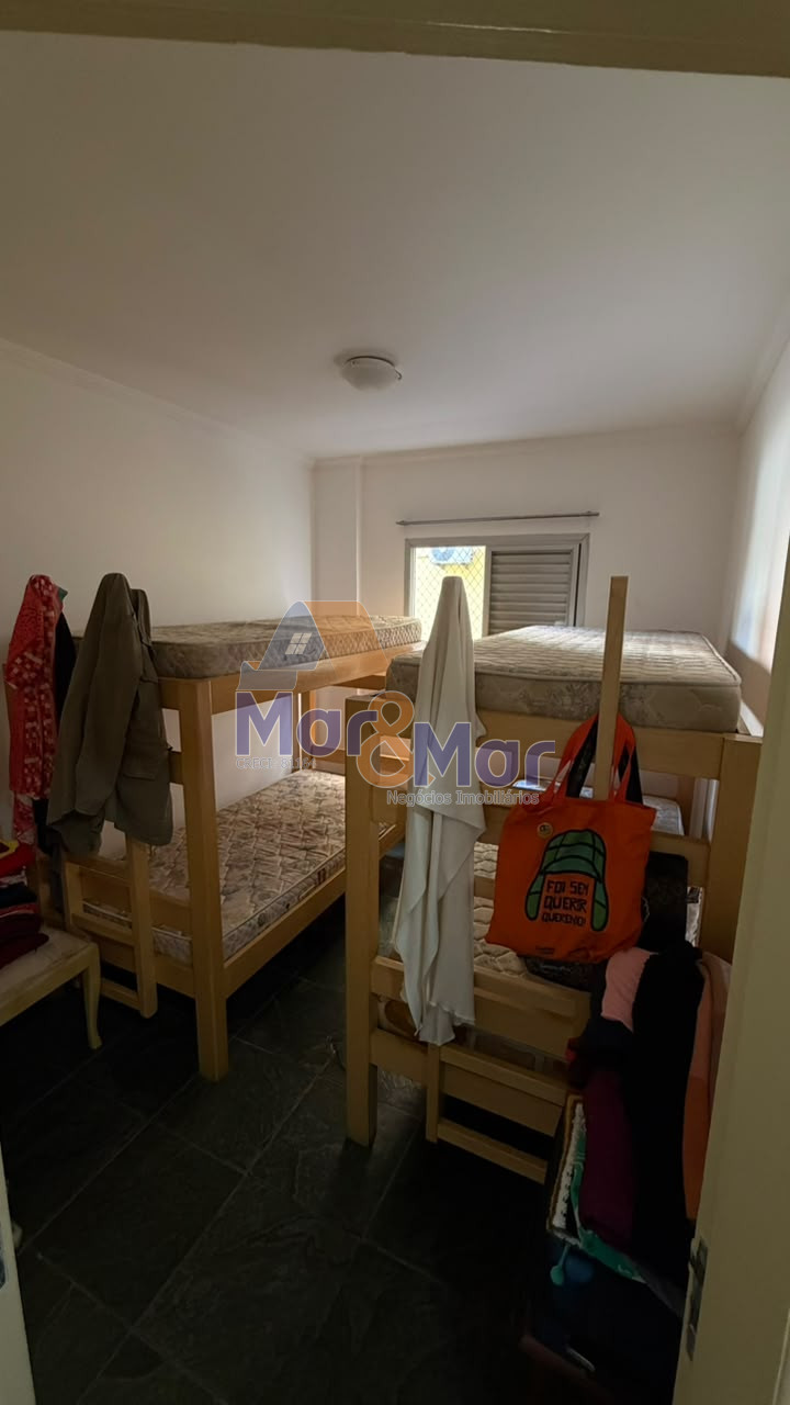 Apartamento na Praia da Enseada, Guarujá - SP